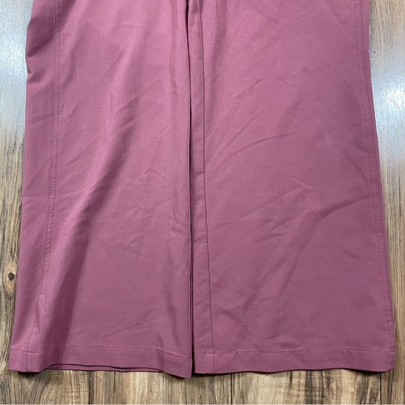 Figs Rafaela Cargo Wide Leg Scrub Jumpsuit Mauve One Piece Women Sz Small - Picture 6 of 11